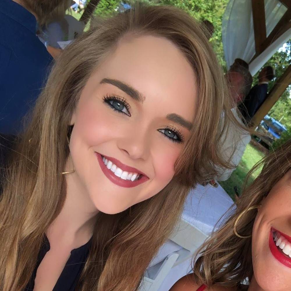 Meet your Posher, Molly